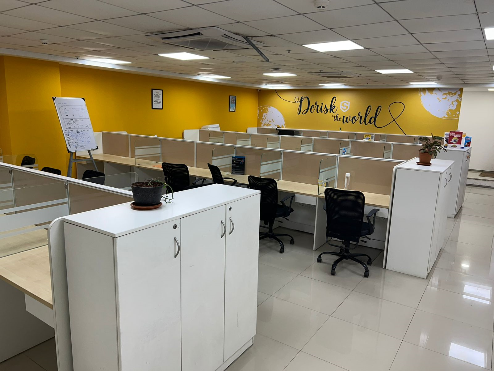 13 - Kanakia Zillion, Kurla