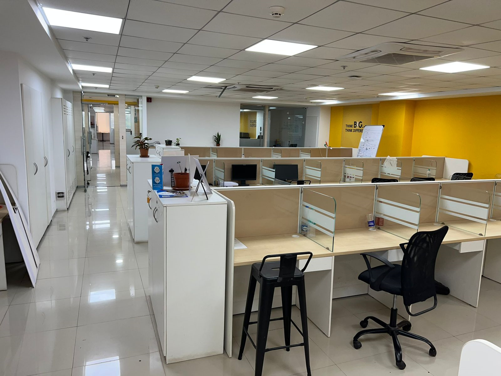 16 - Kanakia Zillion, Kurla