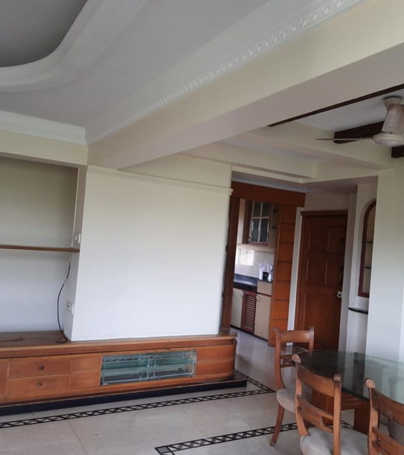 14 - Sea Breeze, Bandra West