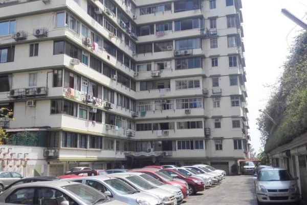 Flat for sale in Sagar Mahal, Walkeshwar