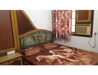 Master Bedroom - Neela Akash, Khar West