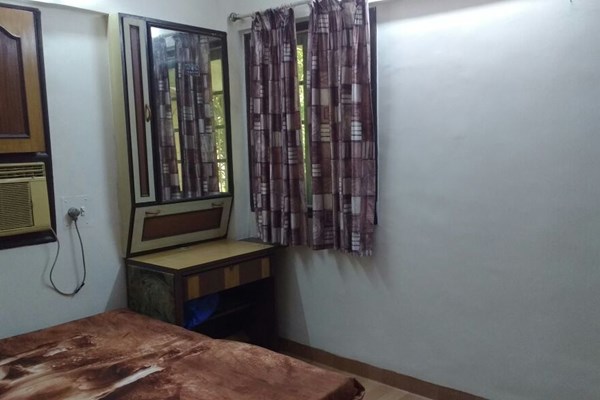 Flat for sale in Neela Akash, Khar West