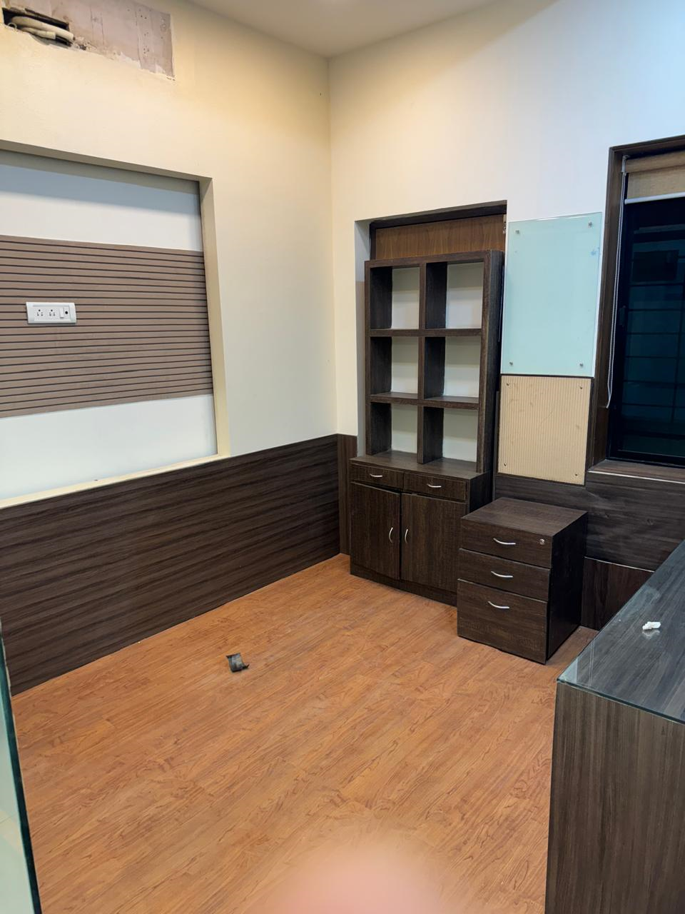 Office Space Office on Rent in Andheri West - Laxmi Plaza
