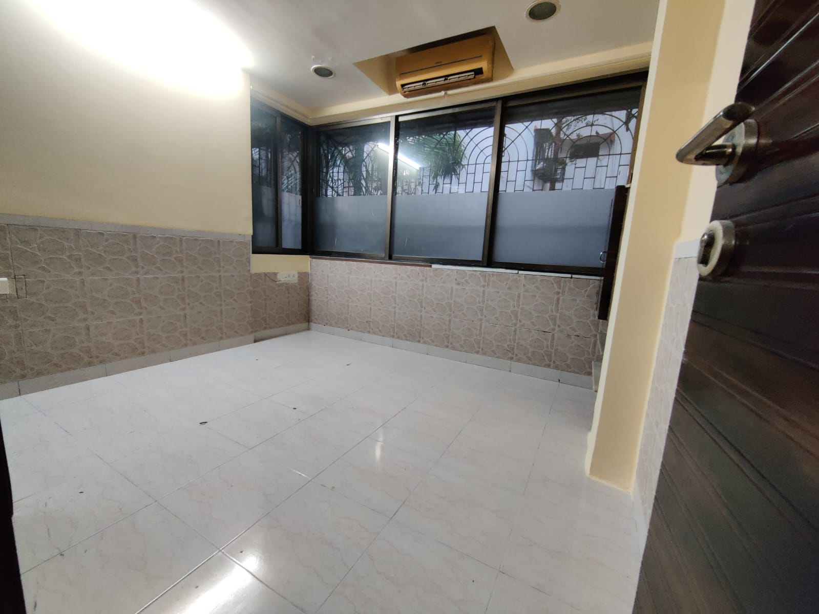 12 - Arvasu, Santacruz West