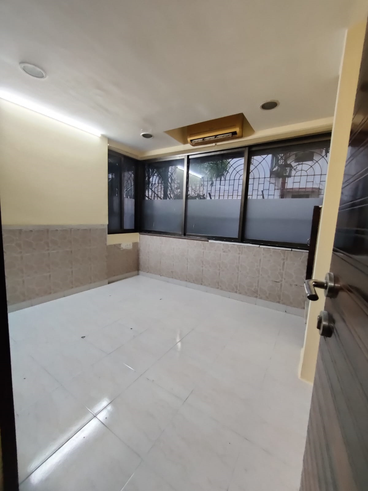 13 - Arvasu, Santacruz West