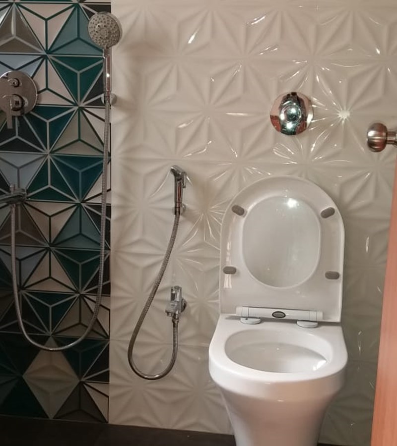 Master Bathroom - Patliputra, Andheri West