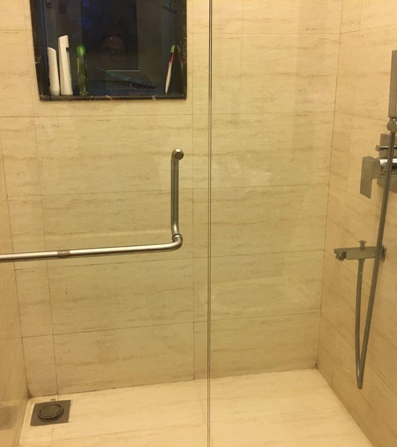 Master Bathroom - Nakshatra Apartments, Bandra West