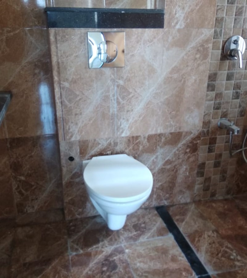 Master Bathroom - Hubtown Sunstone, Bandra East