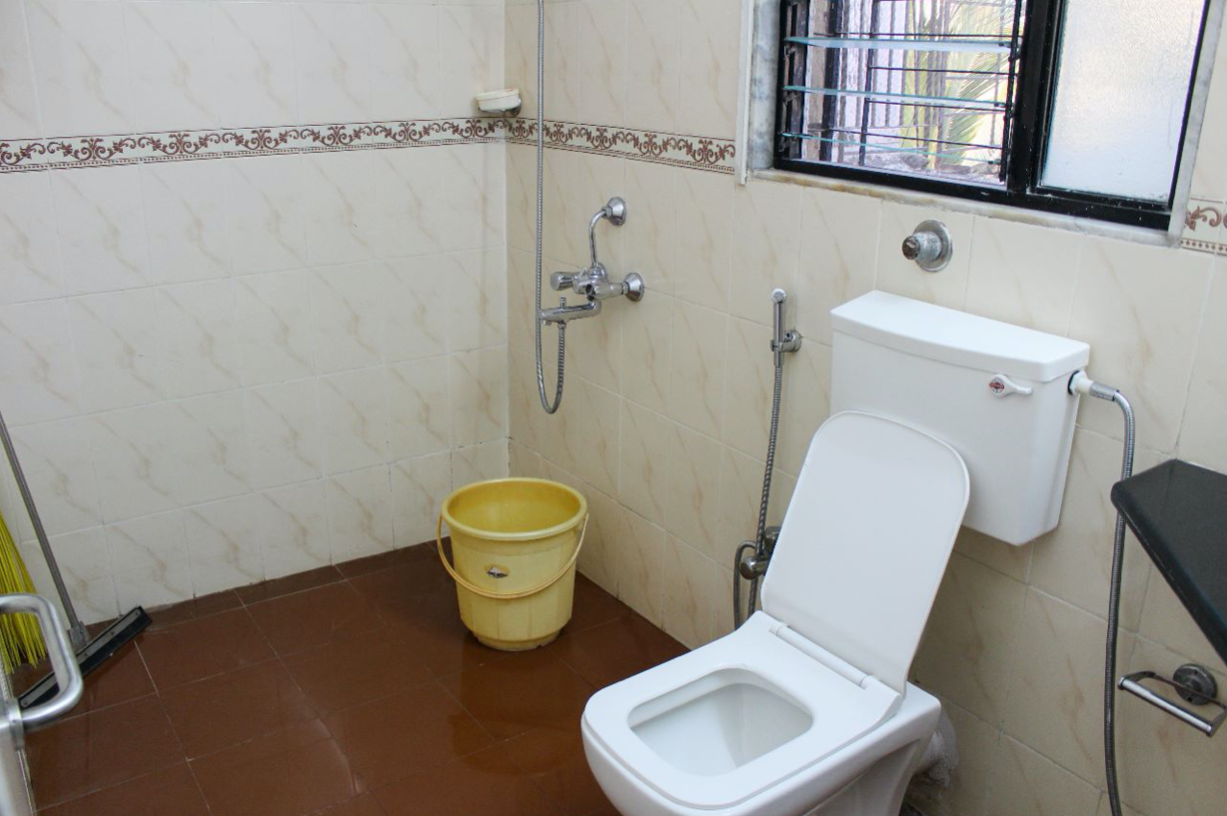 23 - Sadanand Classic, Khar West