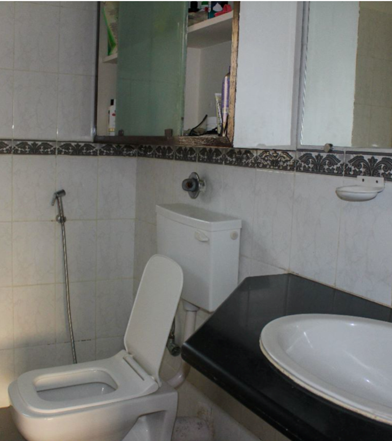 25 - Sadanand Classic, Khar West