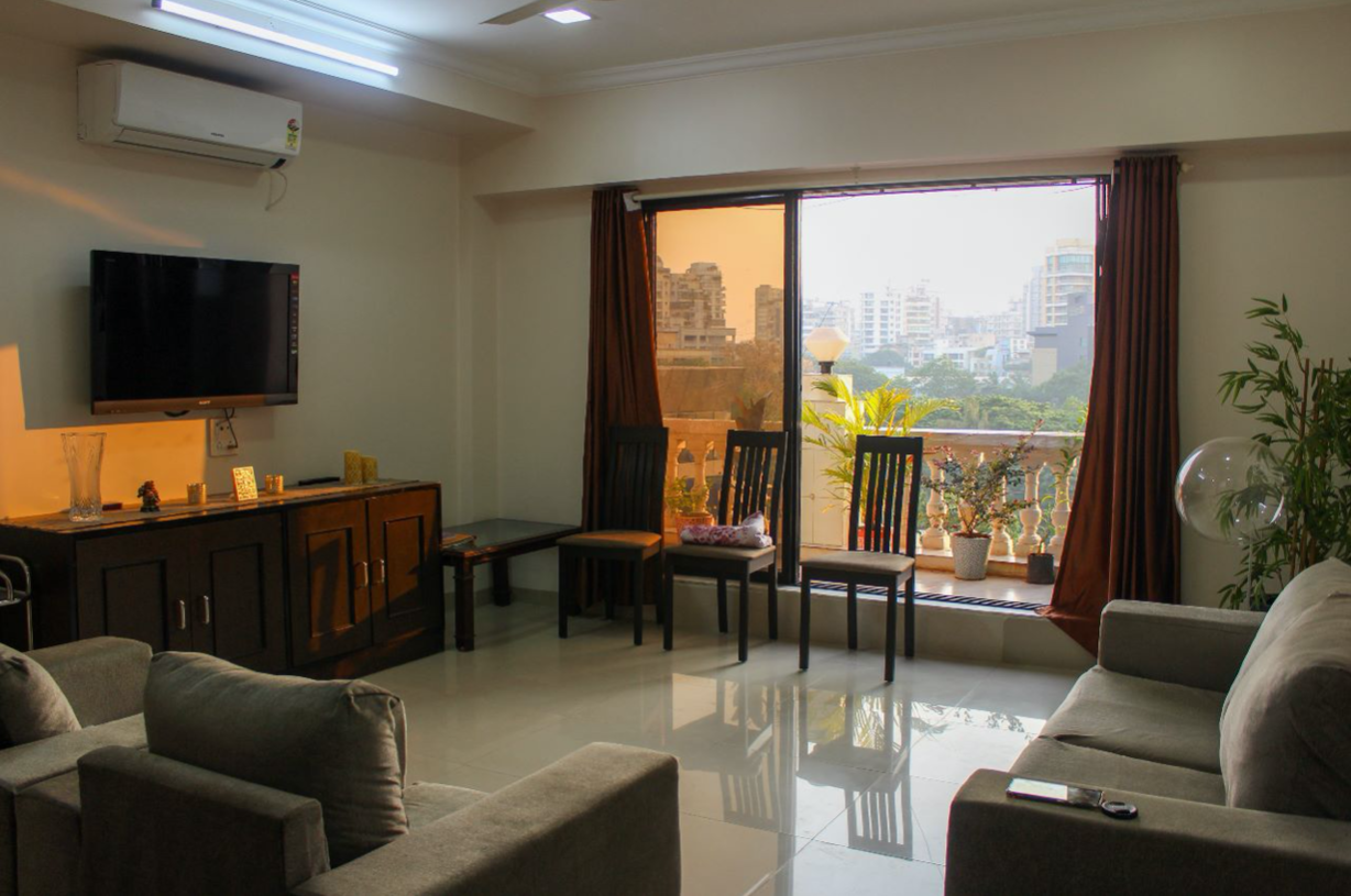 3 - Sadanand Classic, Khar West