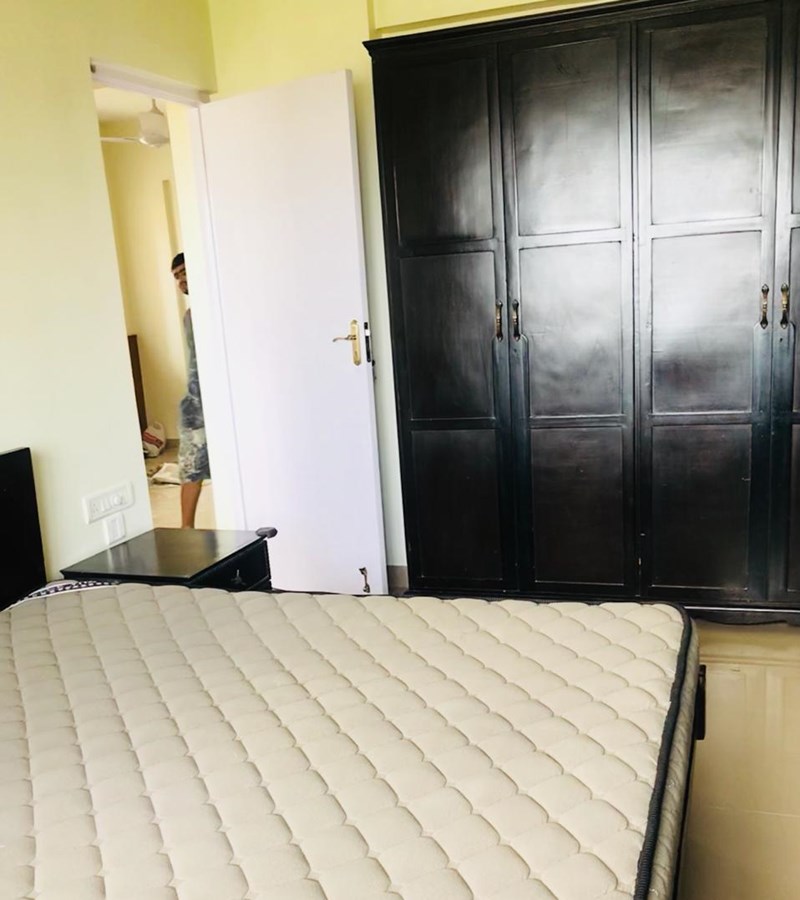 Master Bedroom - Nakshatra Apartments, Bandra West