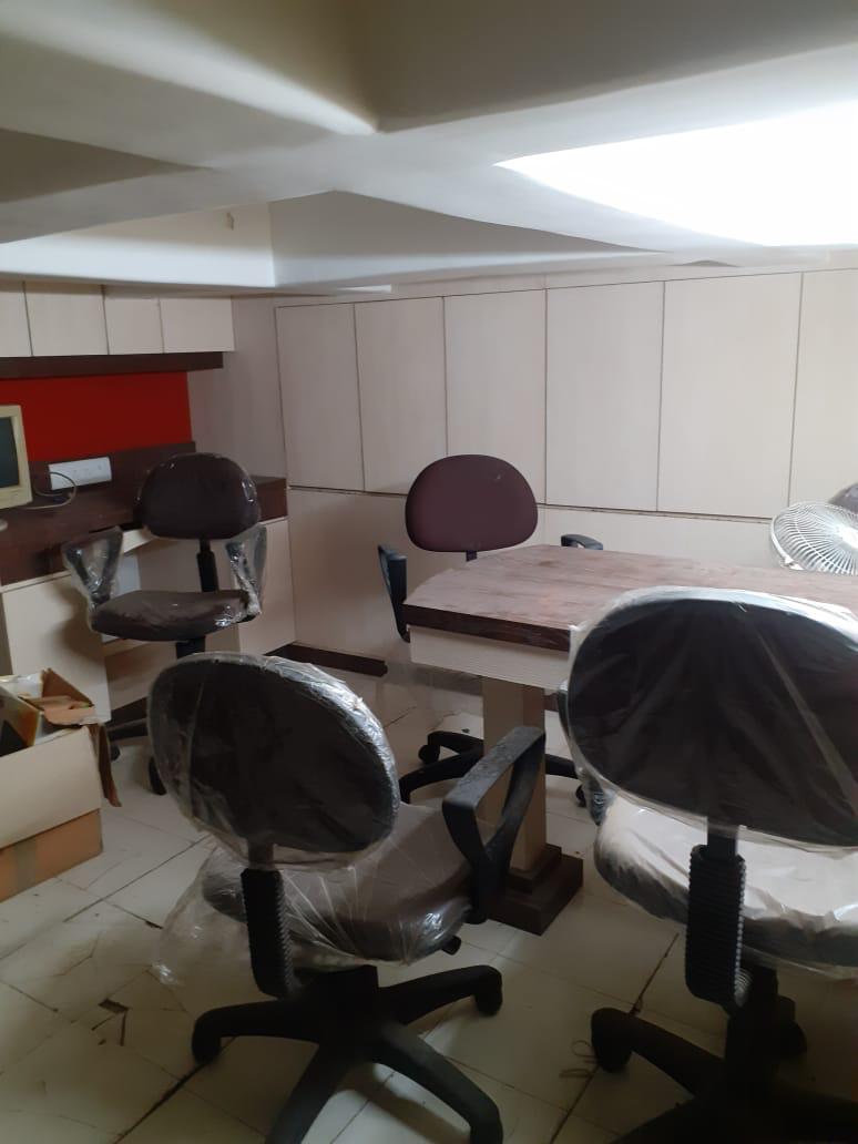 8 - Business Point, Andheri West