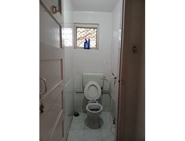 Bathroom 2 - Irolette Villa, Juhu