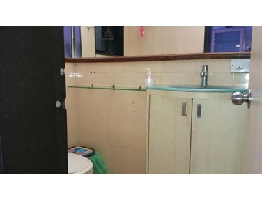 Master Bathroom - New Link Palace, Andheri West