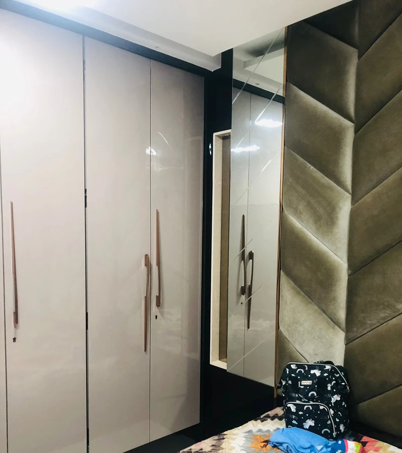 Bedroom Image - Veena Crest, Andheri West