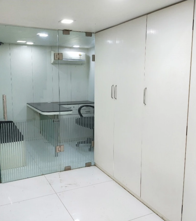 Cpz Officephoto Page 0008 - Crystal Plaza, Andheri West