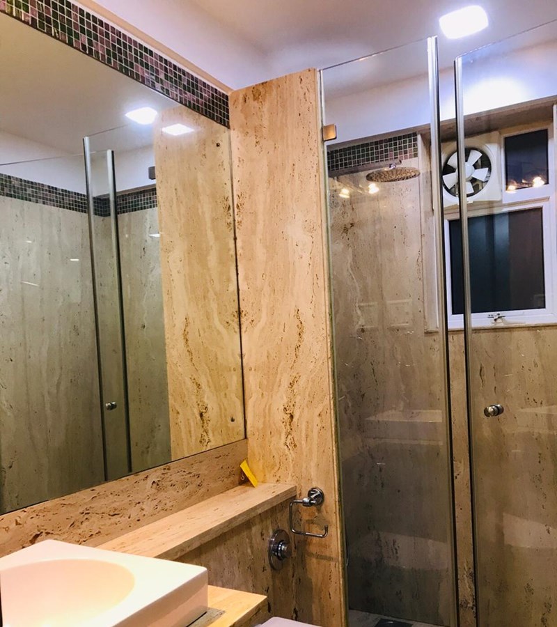 Bathroom 21 - Oyster, Khar West