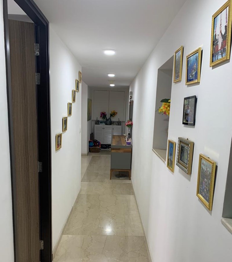 18 - Lodha Allura, Worli