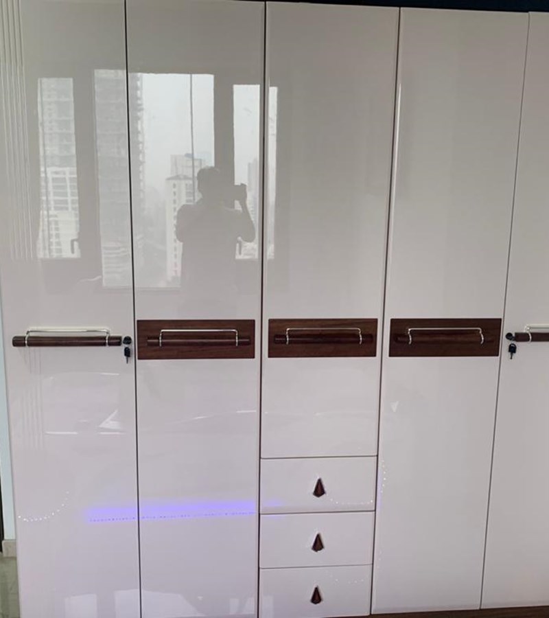 4 - Lodha Allura, Worli