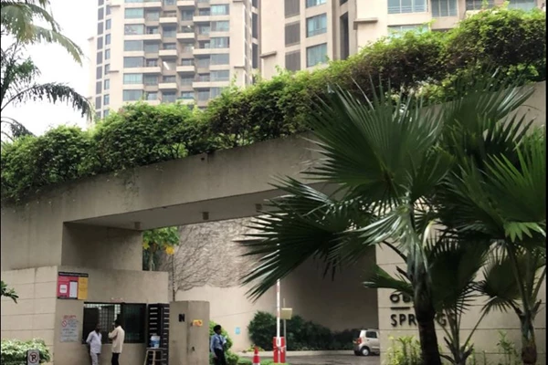 Flat for sale in Oberoi Springs, Andheri West