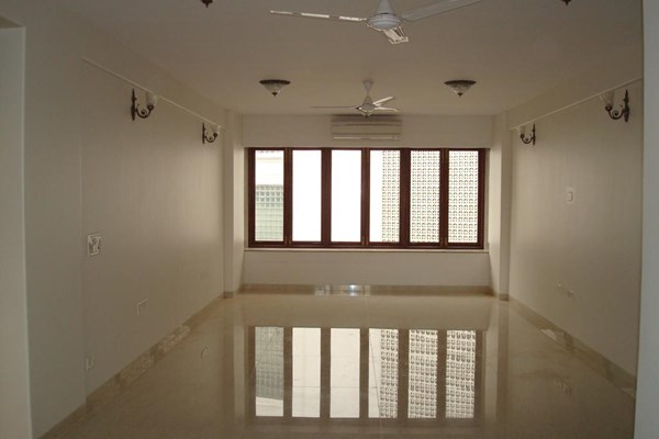 Flat for sale in Turf View, Worli
