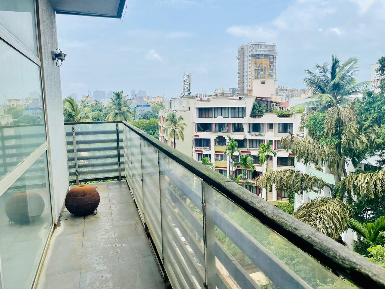 3½ BHK Flat on Rent in Bandra West - Writers Residences