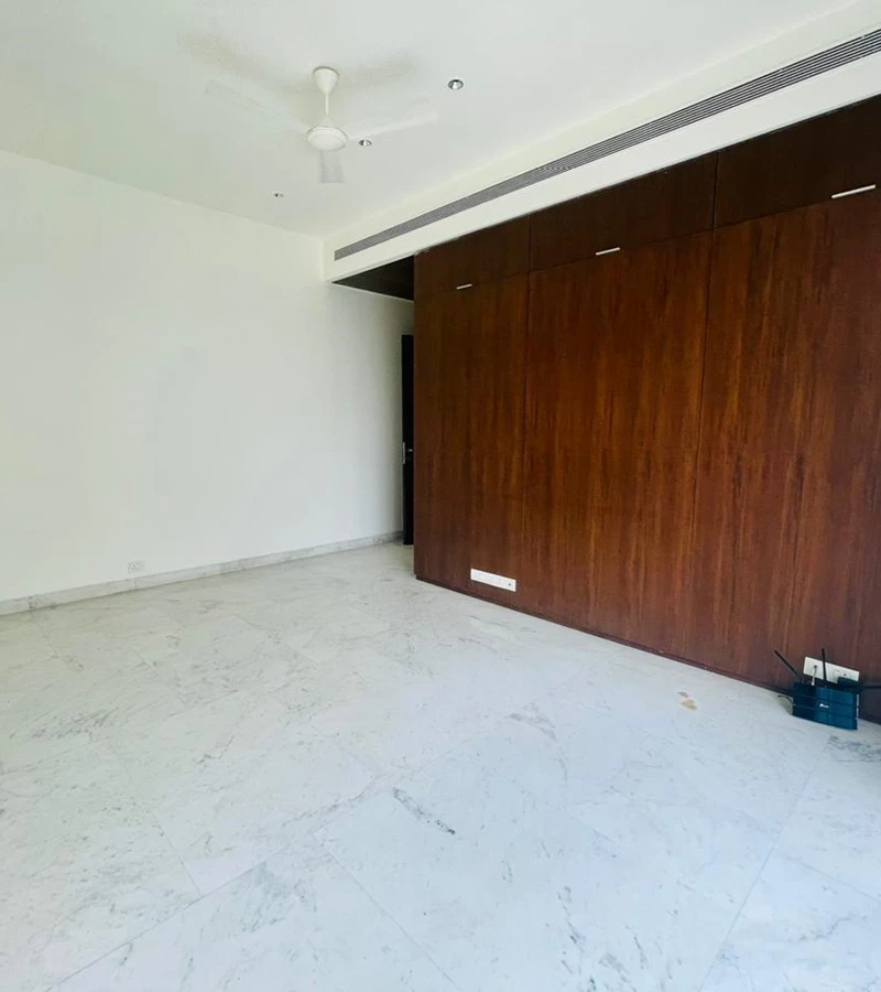 24 - Writers Residences, Bandra West
