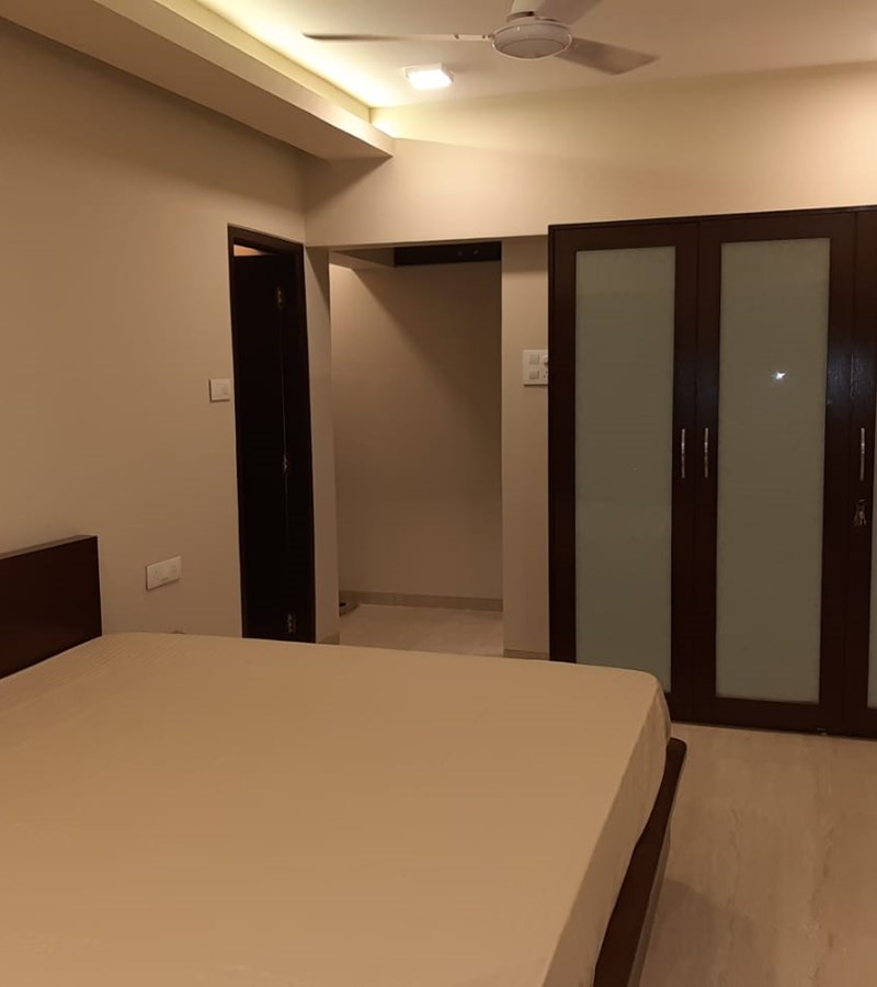 Bedroom 31 - Everest Apartments, Bandra West