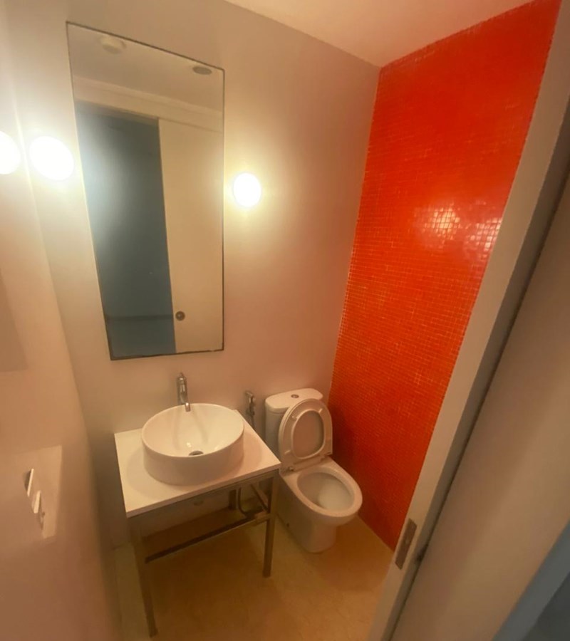 Master Bathroom - Lodha Fiorenza Roma, Goregaon East