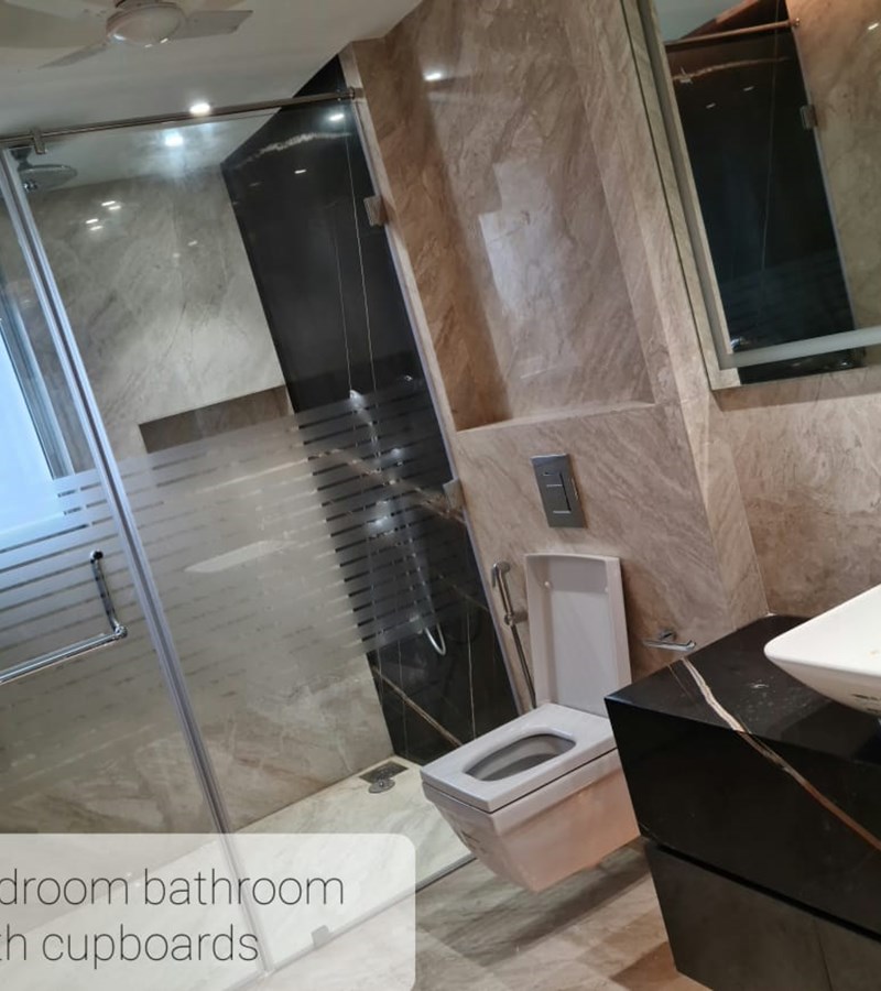 Bathroom 5 - Joy Legend, Khar West