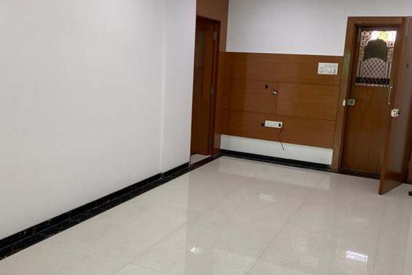 Flat for sale in Apsara Cosmopolitan, Bandra West