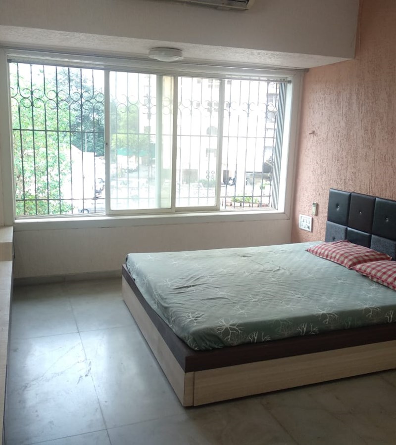 18 - Subhada, Worli