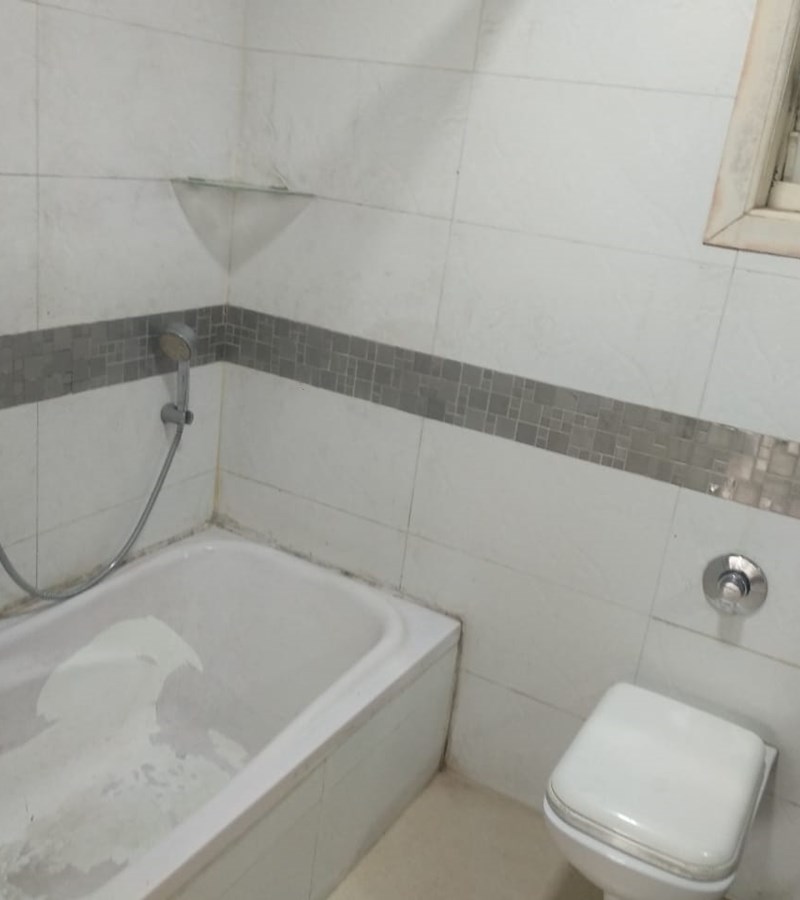 21 - Subhada, Worli