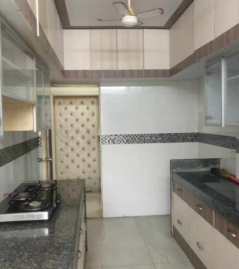 8 - Subhada, Worli