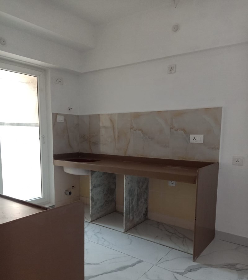 5 - RNA NG Eclat, Andheri West