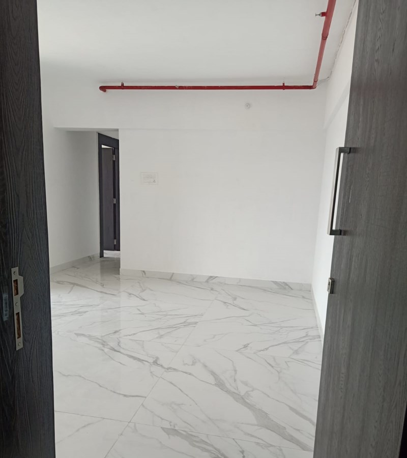 7 - RNA NG Eclat, Andheri West