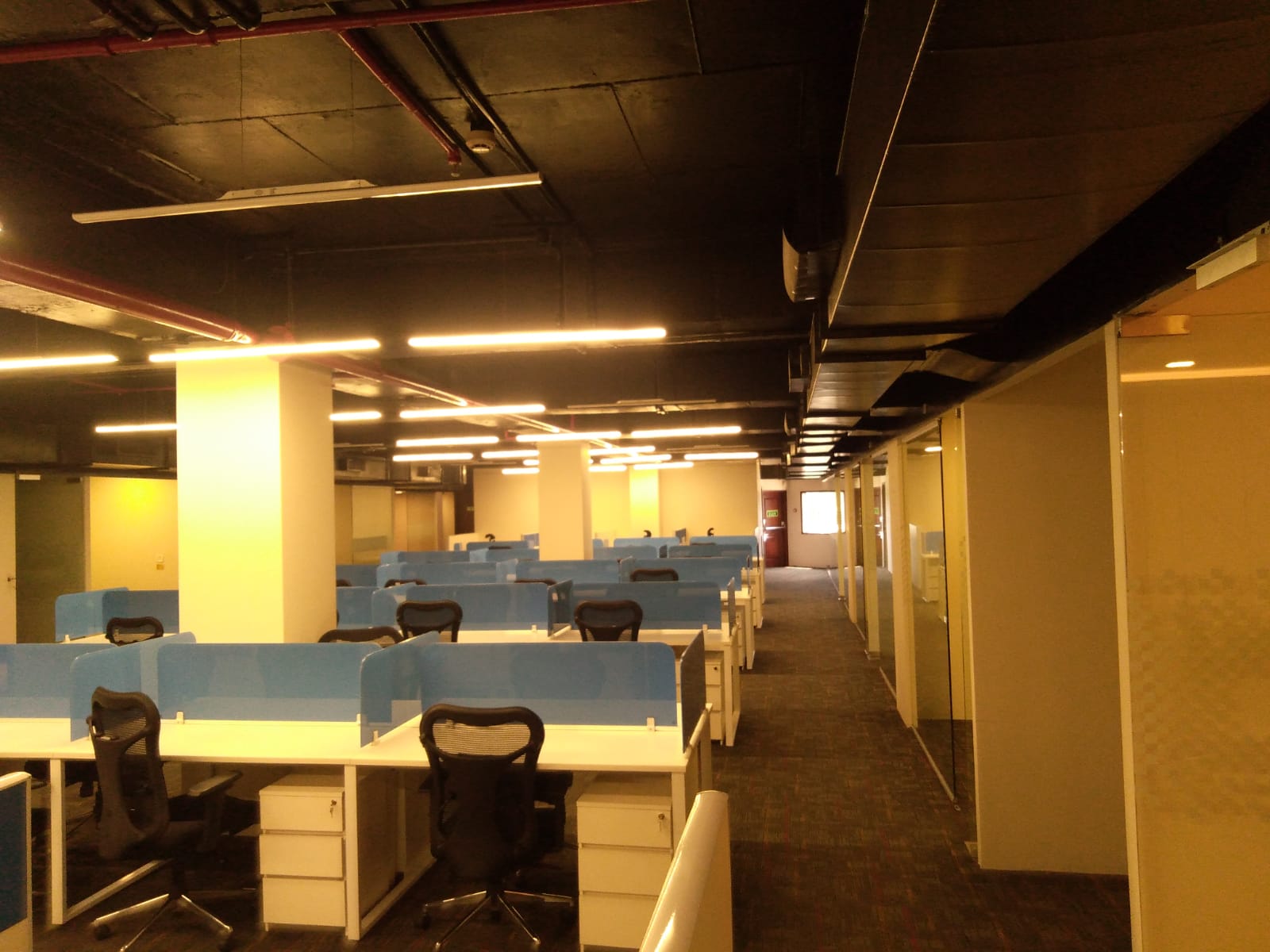 14 - Leela Galleria, Andheri East