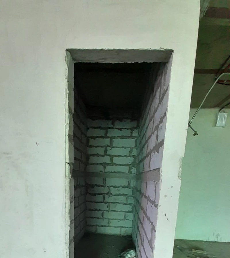18 - Parinee I, Andheri West