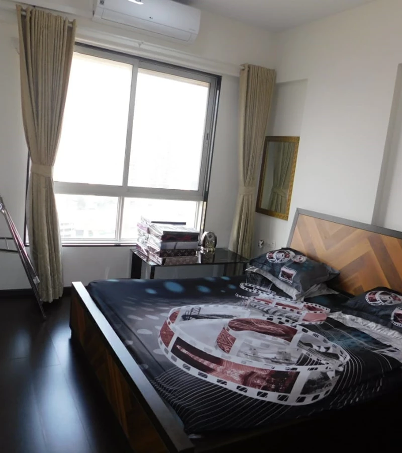 15 - Lily White, Andheri East