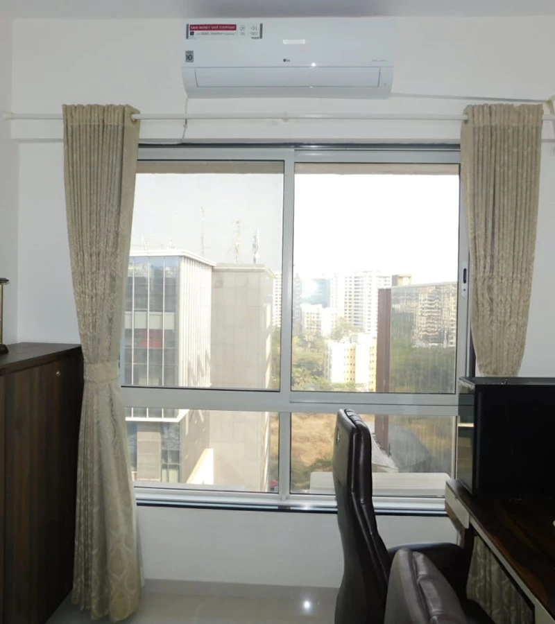 9 - Lily White, Andheri East