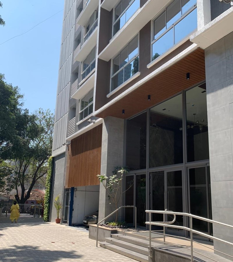 1 - Wadhwa Pristine, Matunga