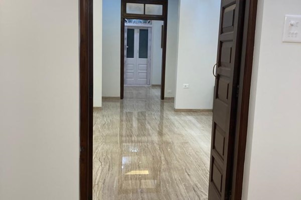 Flat for sale in Roxana Building, Churchgate