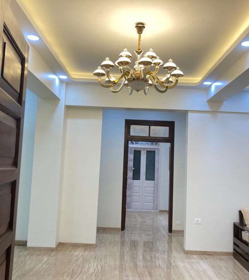 6 - Roxana Building, Churchgate