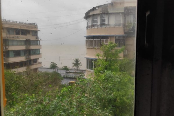 Flat for sale in Shyam Sadan, Marine Drive
