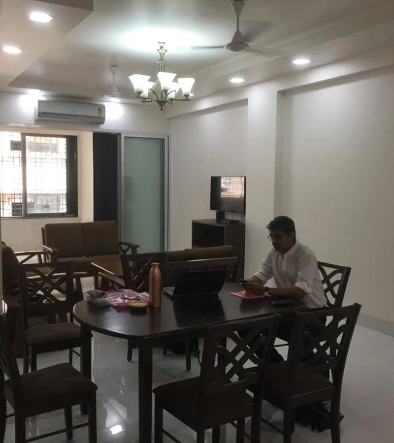 V7 - Vimla Mahal, Peddar Road