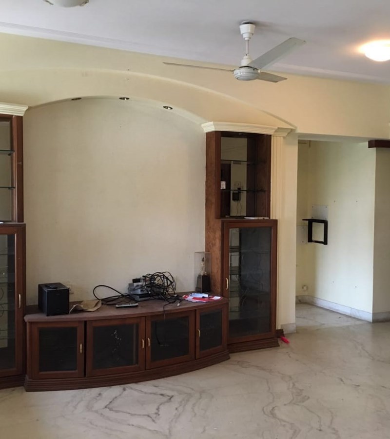 1 - Unique Classic, Malad West