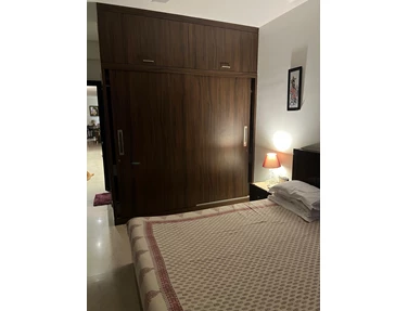11 - Oberoi Esquire, Goregaon East