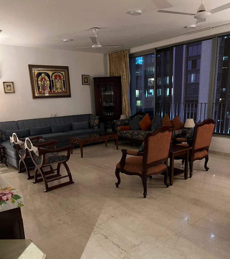 18 - Oberoi Esquire, Goregaon East