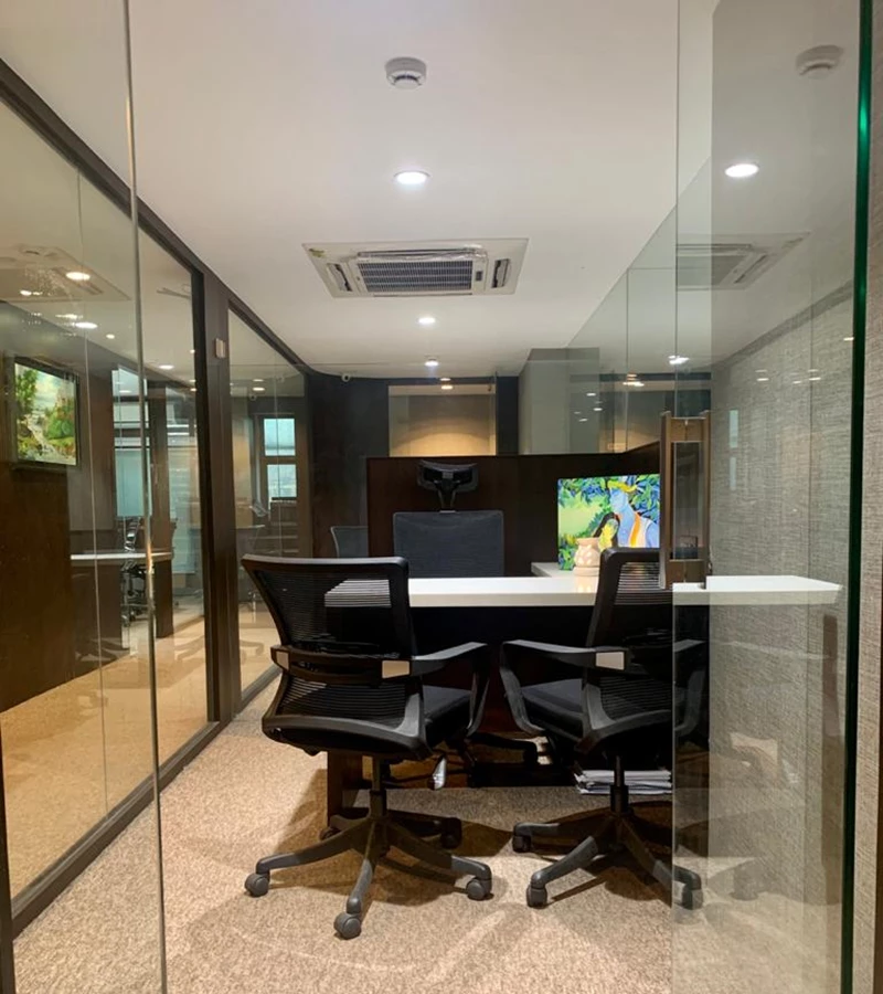 1 - Pranik Chamber, Andheri East